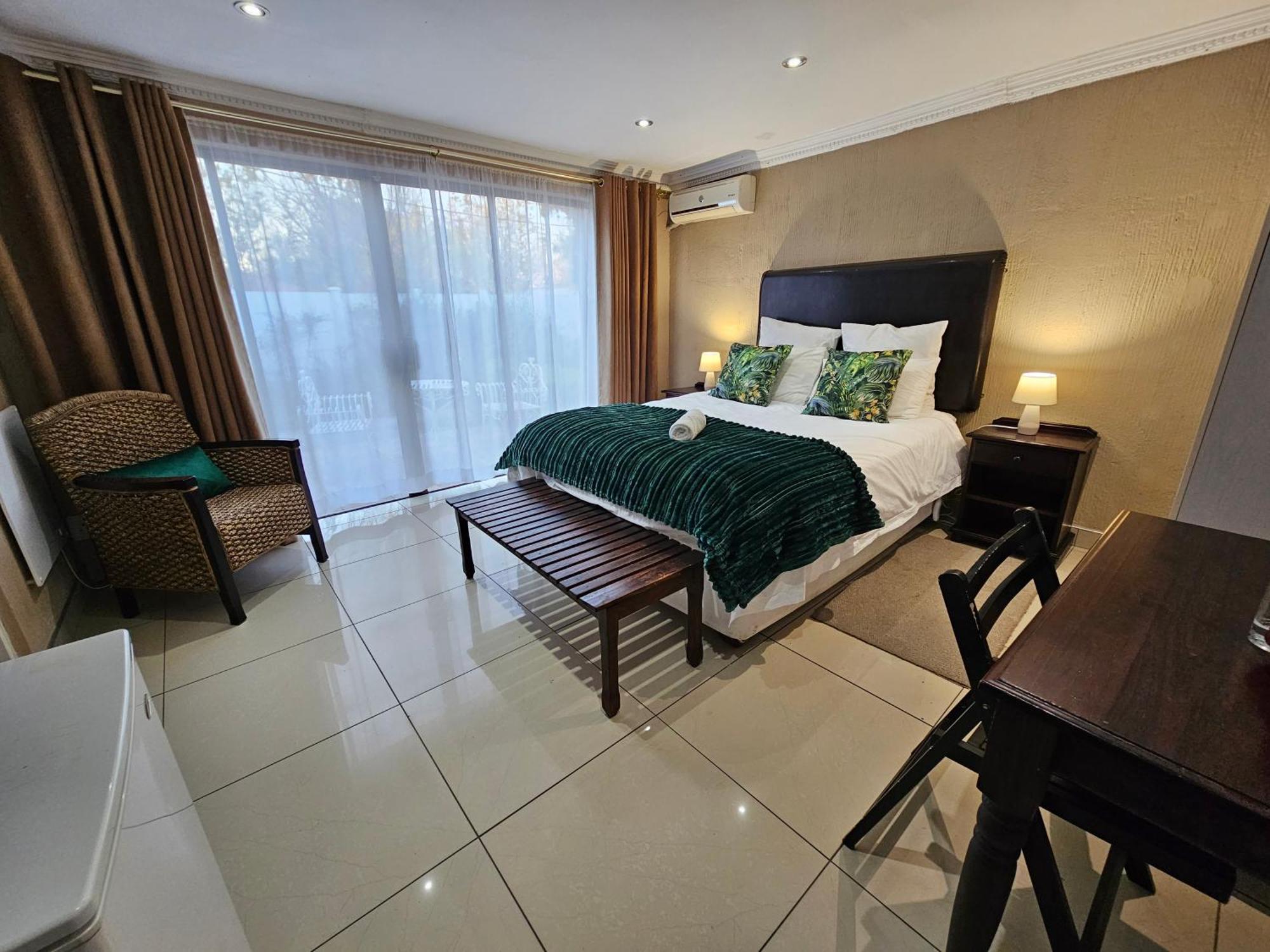 Bettie'S Luxury Lodge Kroonstad Zewnętrze zdjęcie