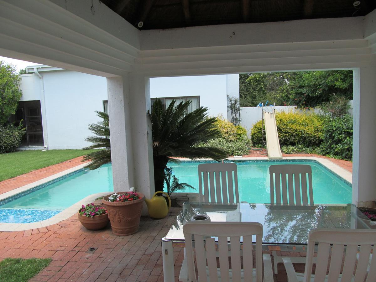 Bettie'S Luxury Lodge Kroonstad Pokój zdjęcie