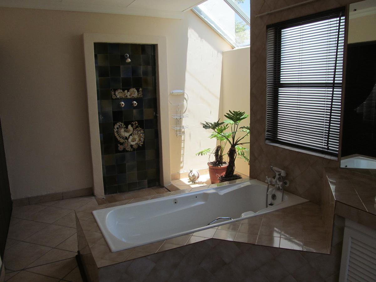 Bettie'S Luxury Lodge Kroonstad Pokój zdjęcie